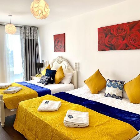 2-Bedrooms Modern Apartment Next To Velodrome, Lounge, Balcony, Parking, Abba Лондон Екстер'єр фото